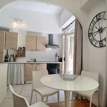 Apartman Nestor&jeeves - Citrus Garden - Central - Close Sea